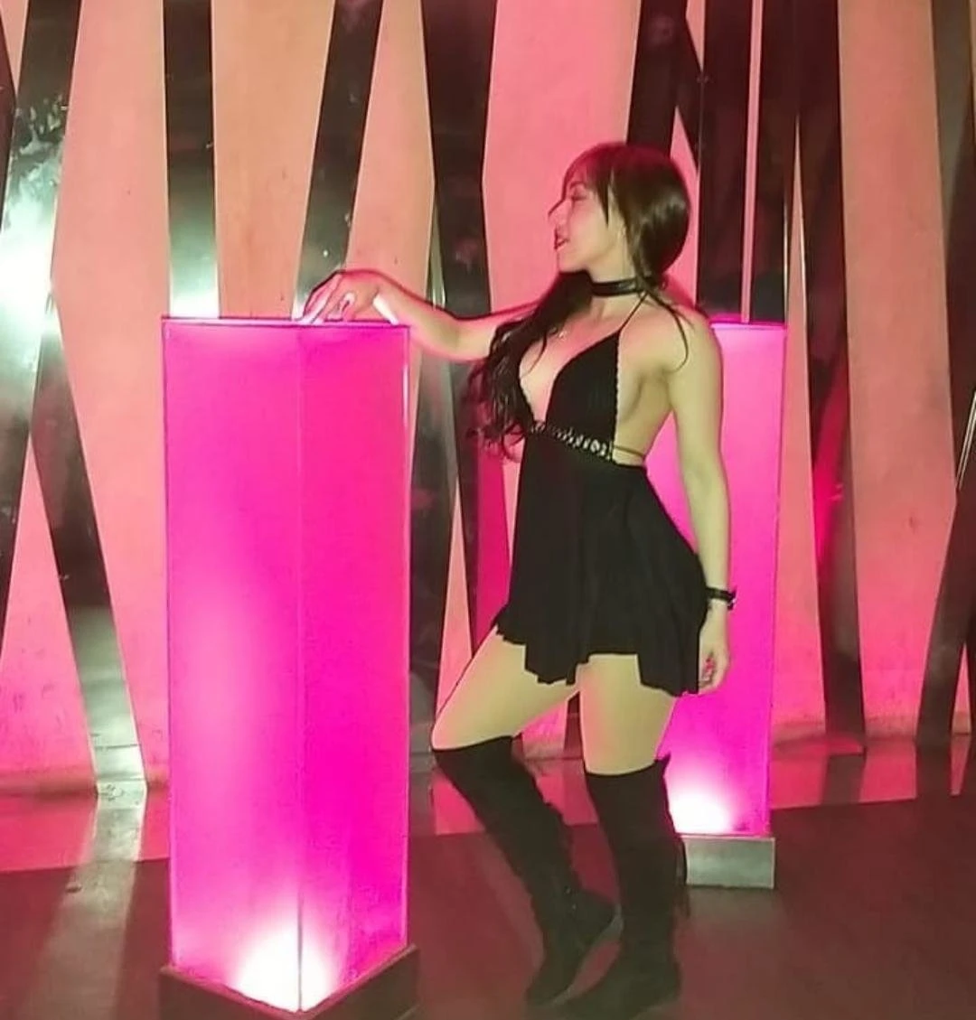 Karina Sex Bomb – Colombian escort in Malta — 18 / 22