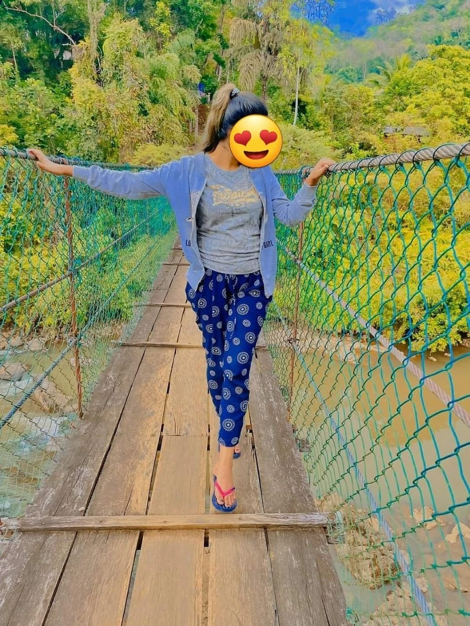 Dinushi University Student last 3 days – escort in Colombo — 2 / 5