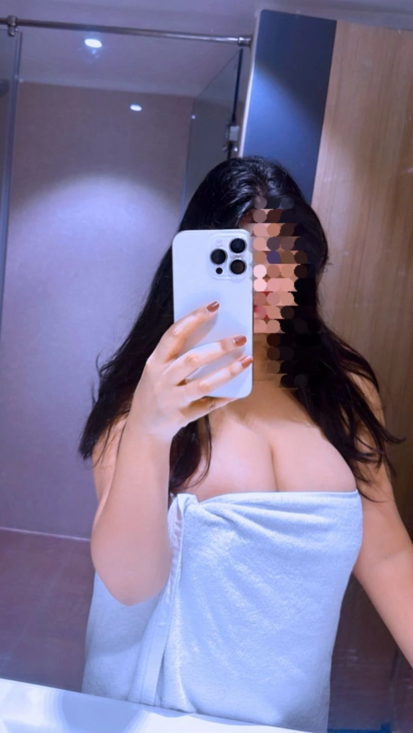 Rasika Real meet & (GFE) – Indian escort in Mumbai — 1 / 2