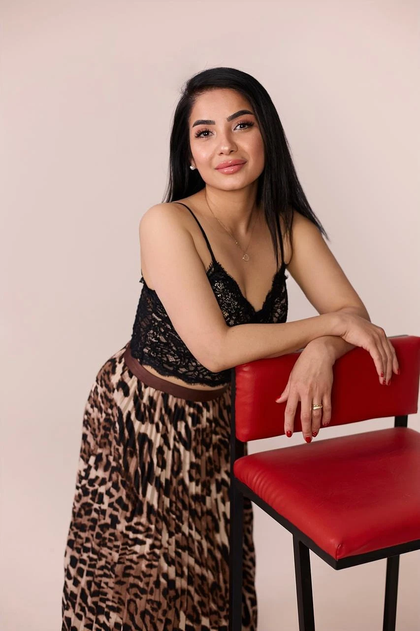 Gloria – Russian escort in Hyderabad — 2 / 7