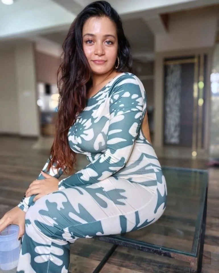 Anushka Best Vip Escorts Service – Indian escort agency in Coimbatore — 2 / 5