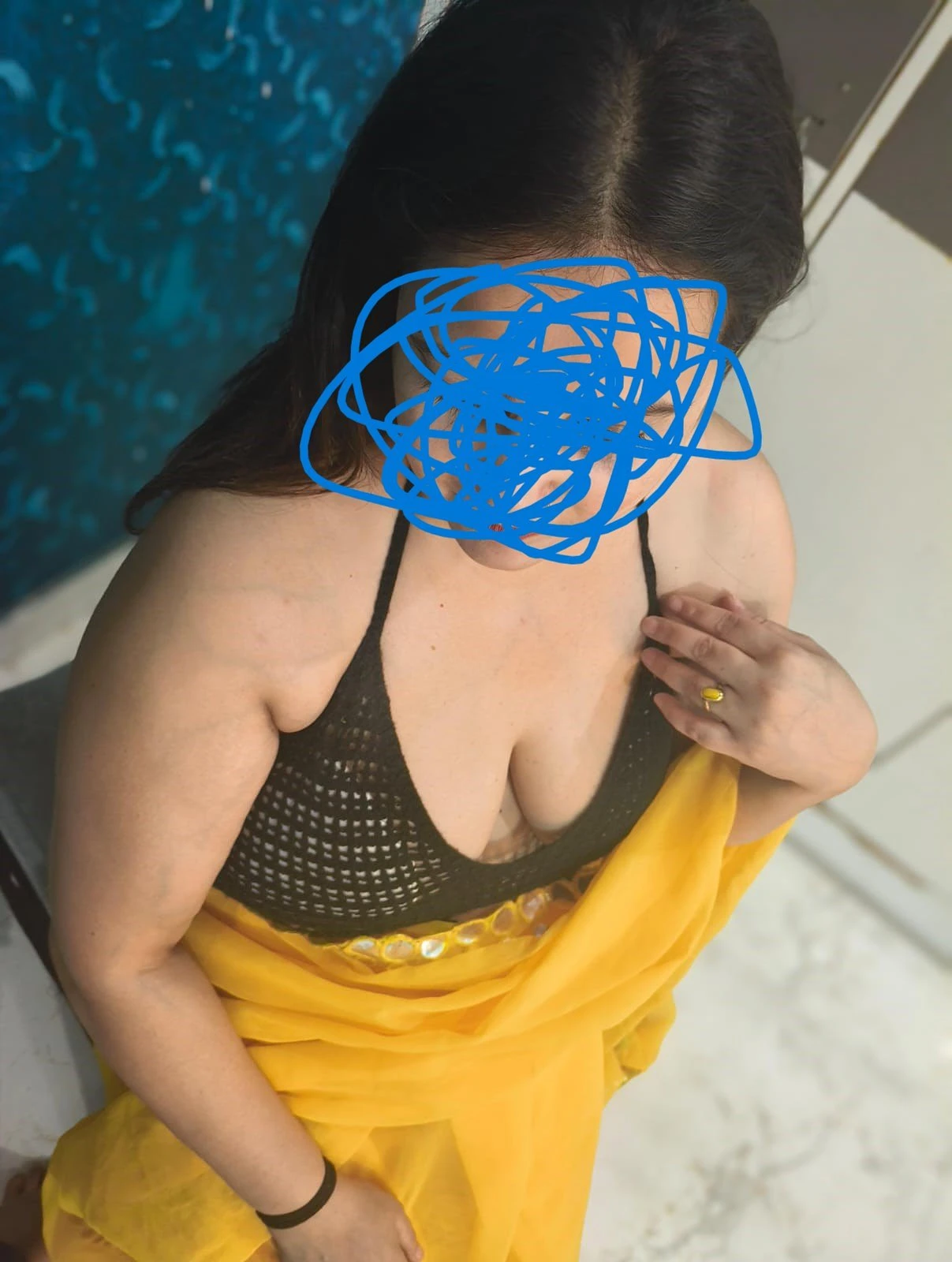 Jasleen – Indian escort in New Delhi — 1 / 9