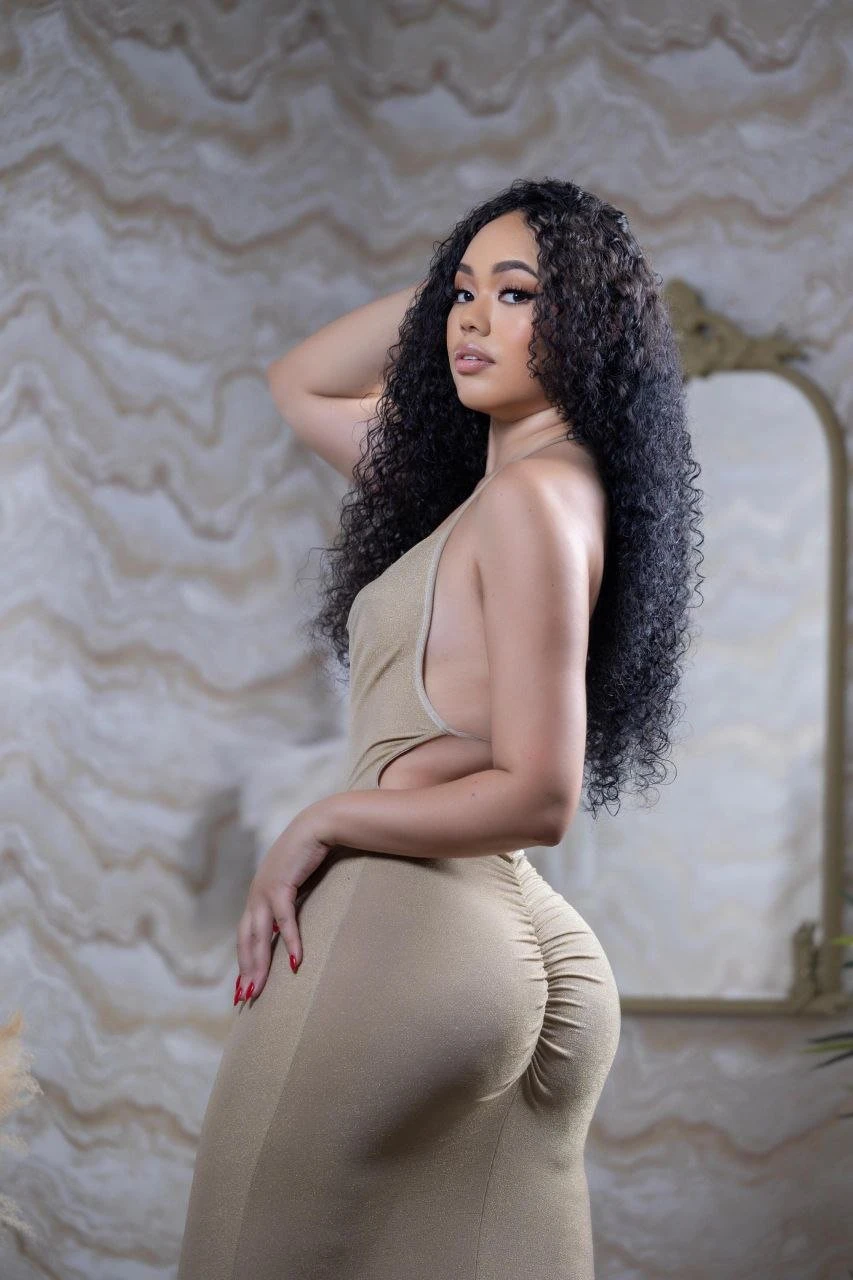 Cynthia – Venezuelan escort in Beirut — 6 / 10