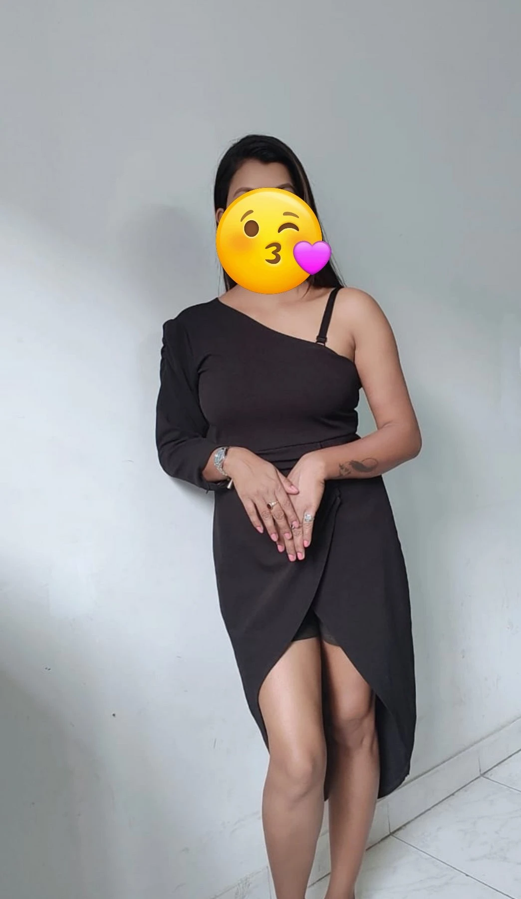 Available for Meet – escort in Hyderabad — 2 / 3