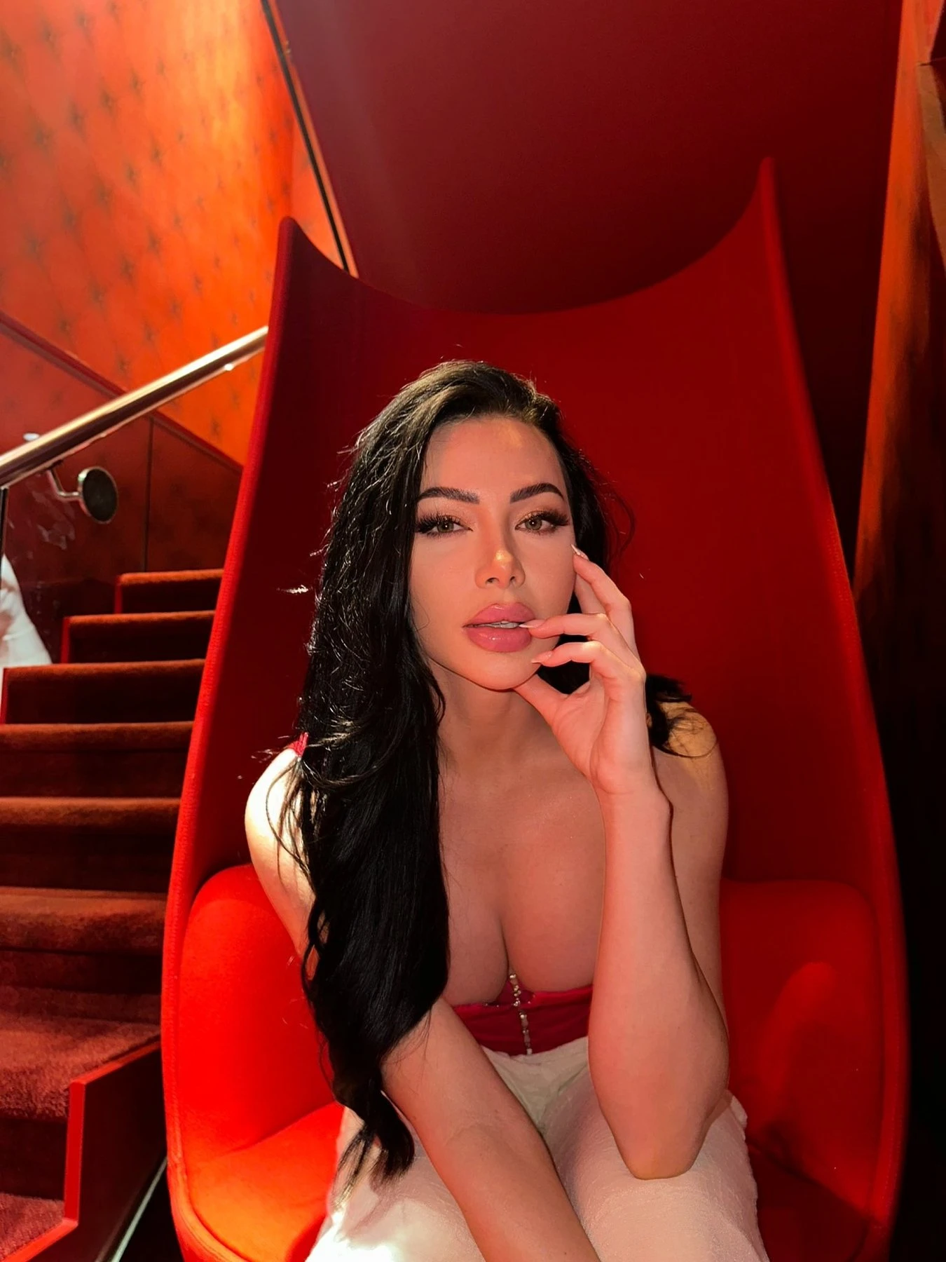 Meera – British escort in Stockholm — 7 / 9
