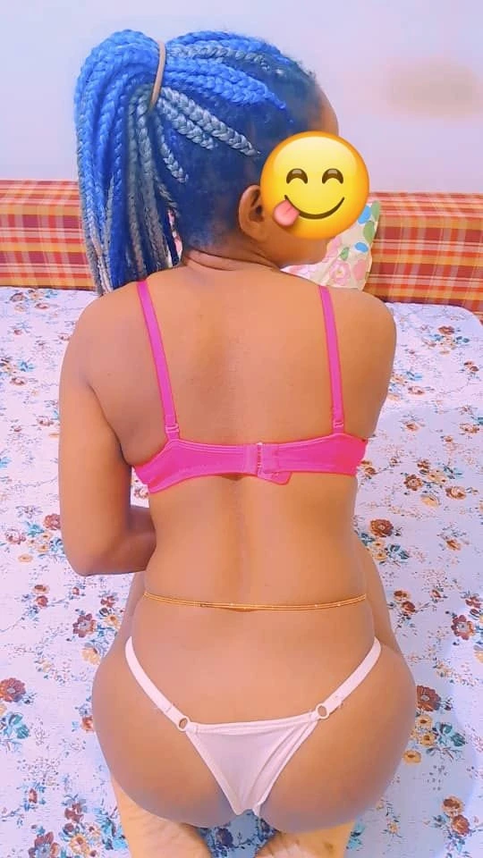 Big ass Lily/cumshow – South African escort in Pune — 3 / 8
