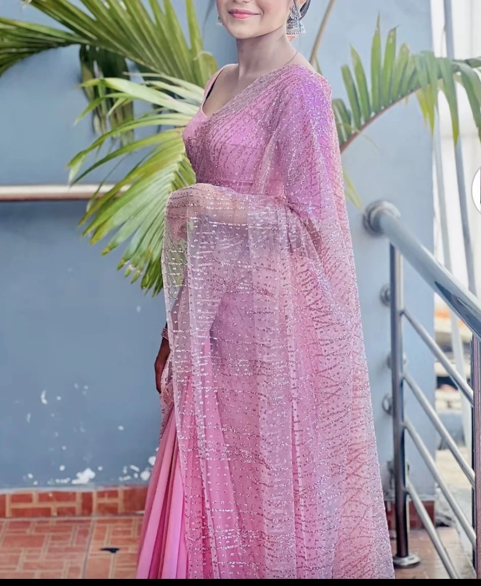 Thilakshi – Sri Lankan escort in Colombo — 2 / 5