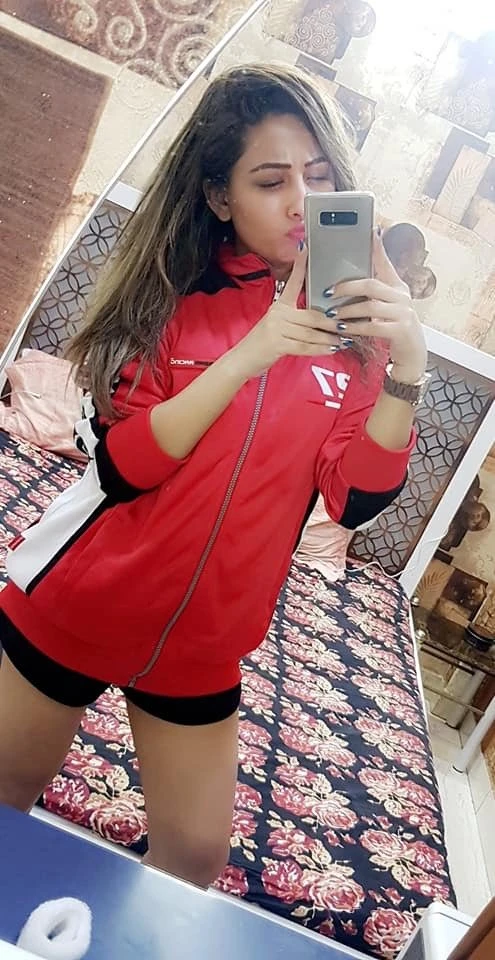 Tanya – escort in Mumbai — 3 / 5