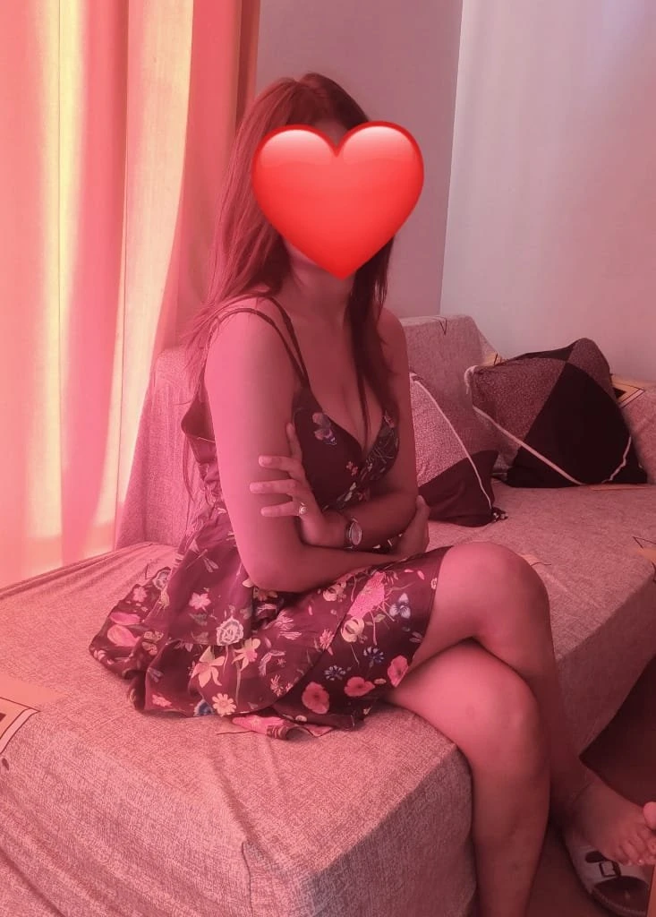 Nisha (Cam & Meet) – Indian escort in Noida — 6 / 12