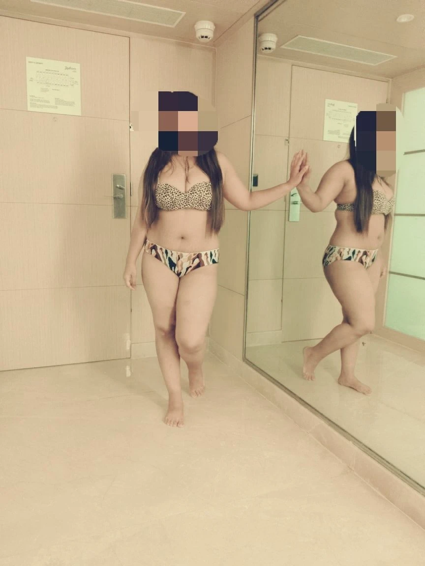 Liza – Indian escort in Mumbai — 1 / 10
