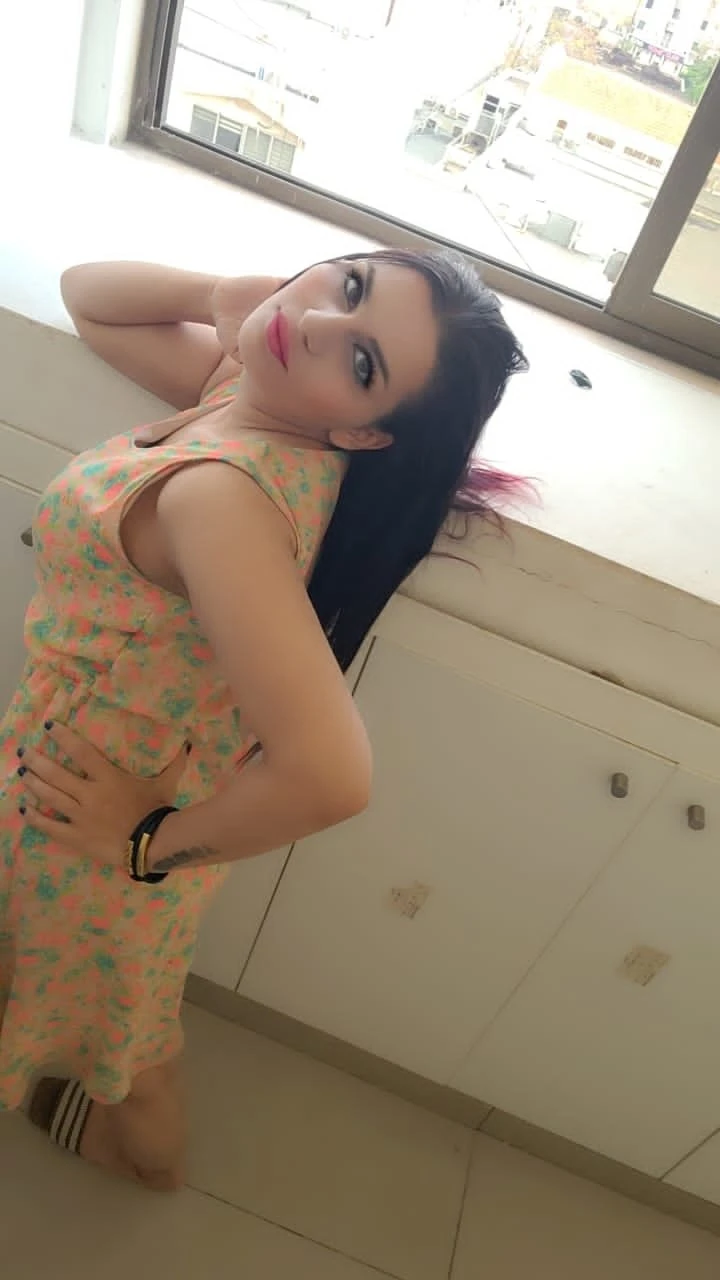 Nouna Amar – Lebanese escort in Beirut — 2 / 6