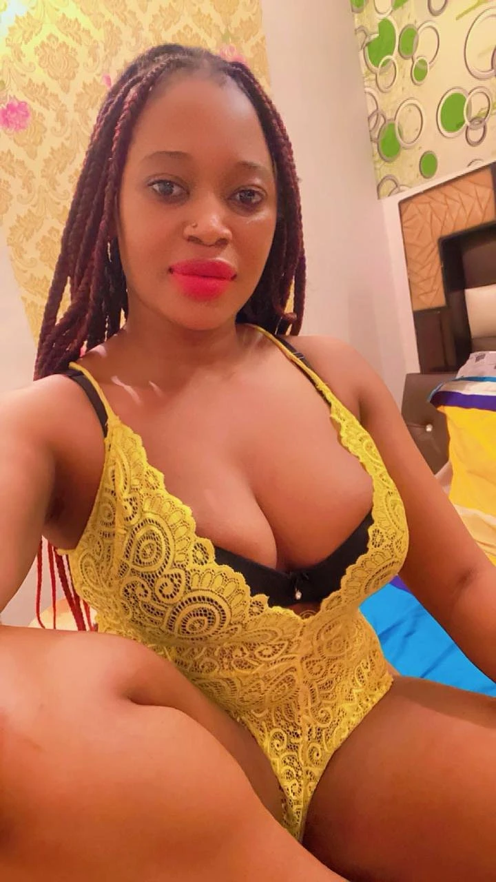 Barbie – South African escort in New Delhi — 4 / 5