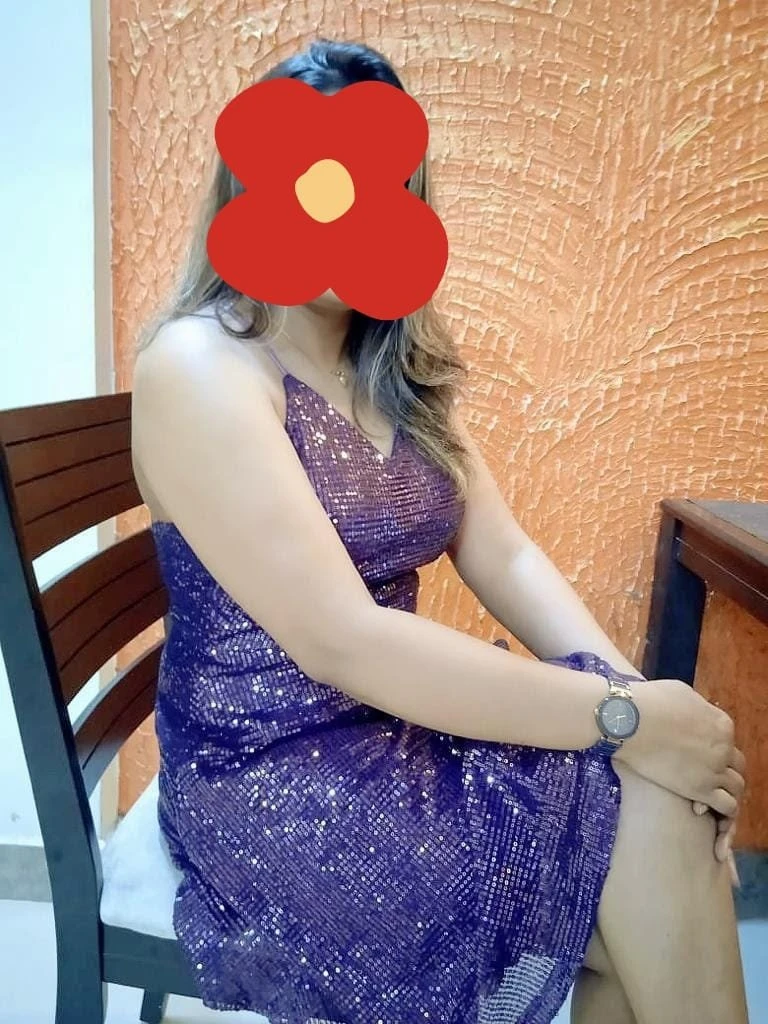 Sweety Escorts Service & Cam Service – Indian escort in Kochi — 3 / 4