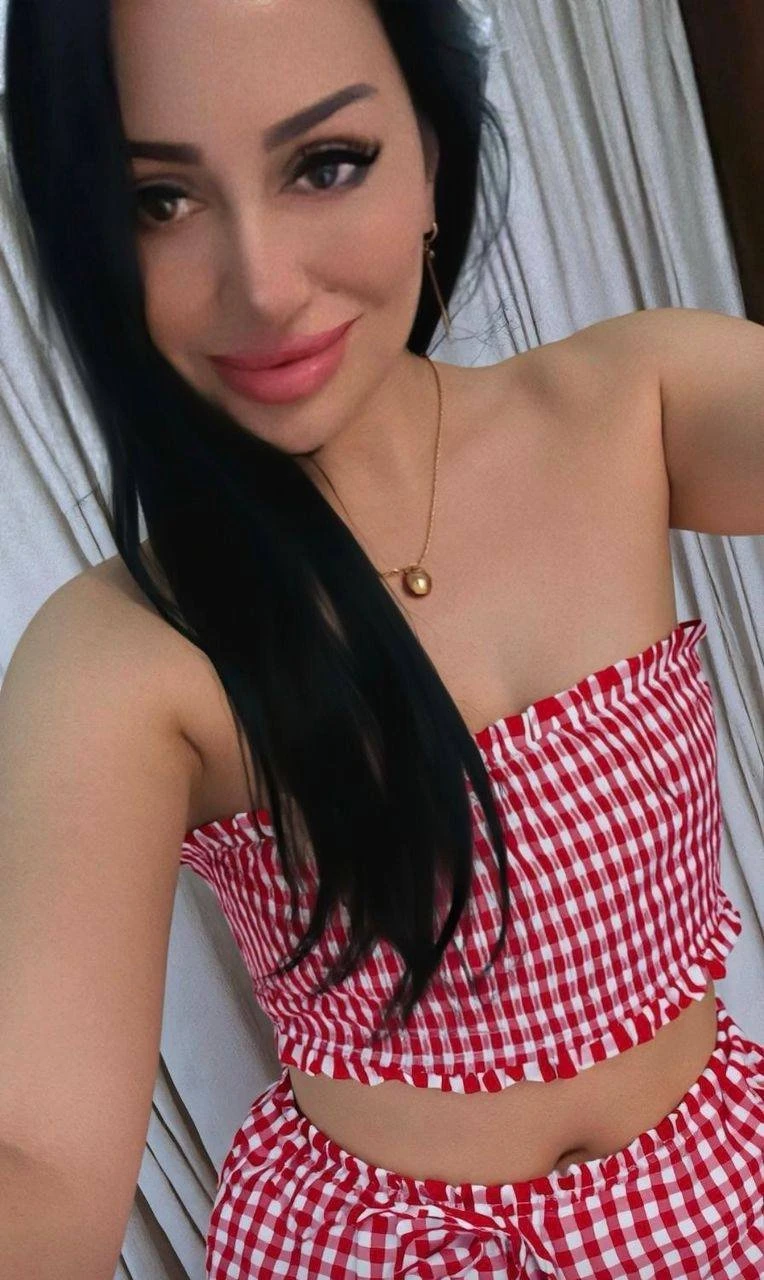 Topaz – escort in Beirut — 6 / 10