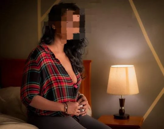 Tania Gfe – escort in Colombo — 2 / 4