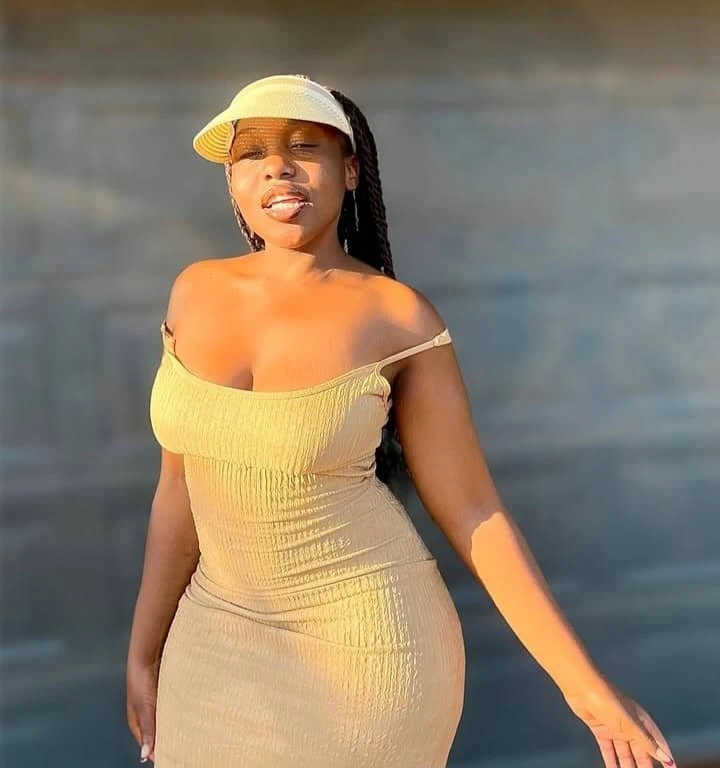 African Lesbians +91//961220//4360 – escort in Mumbai — 7 / 10