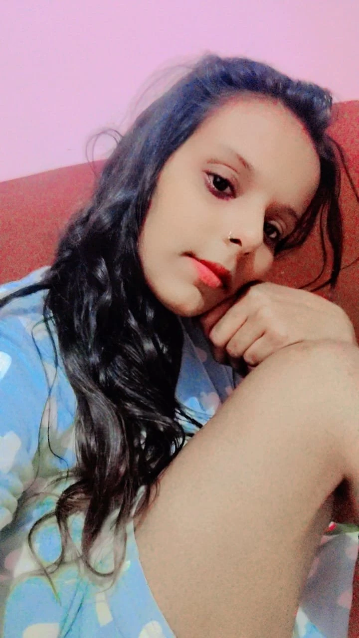 Natasha 23, Real Meet and Cam – Indian escort in New Delhi — 2 / 4