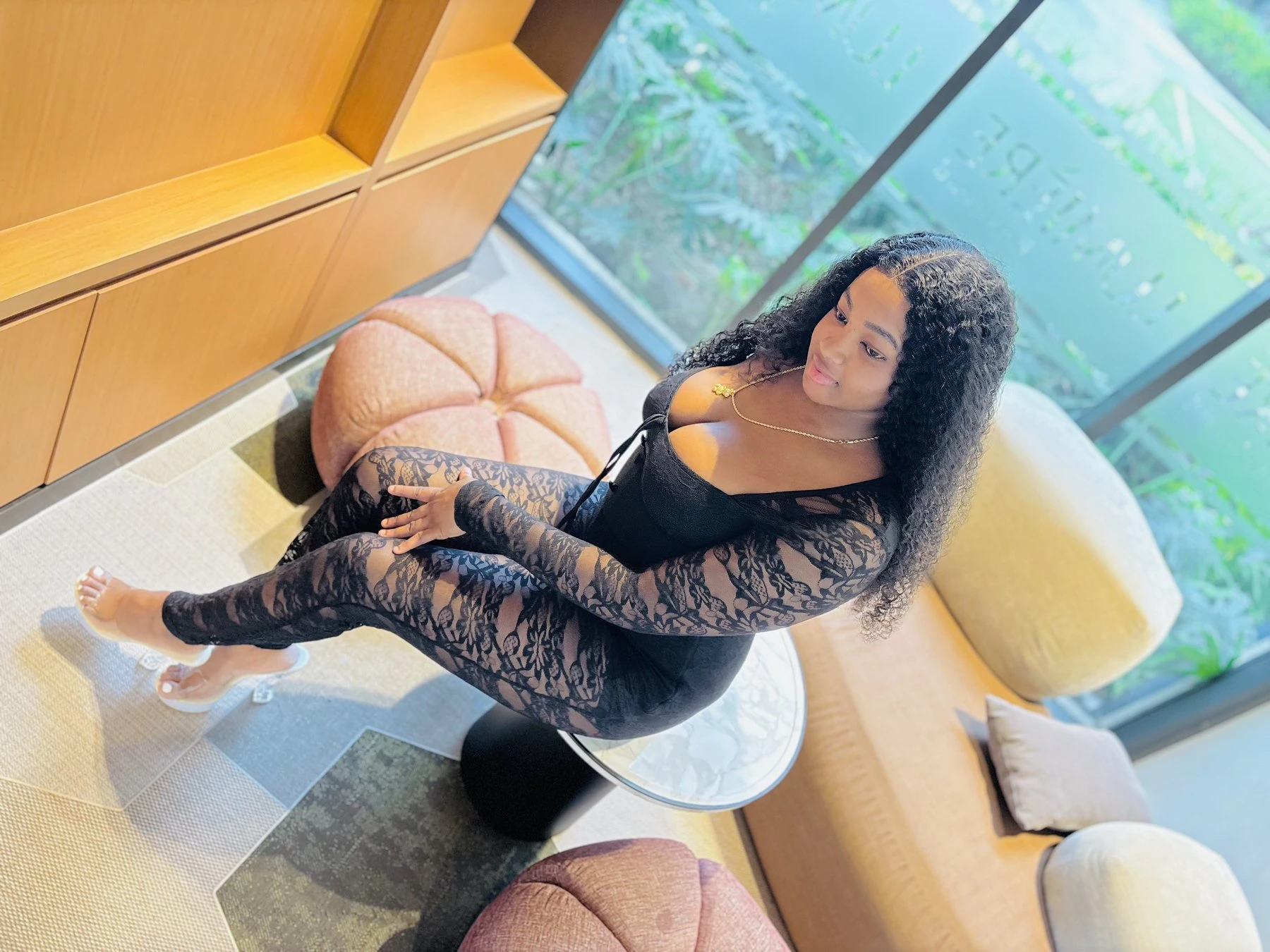 Tracy – Liberian escort in Abidjan — 3 / 6