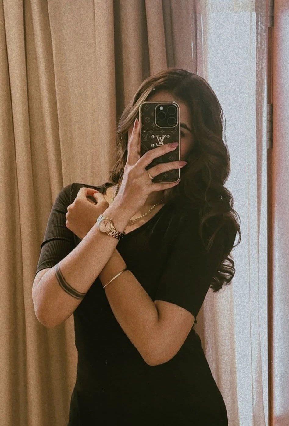 Independent Escort Nude Cam/real Meet – Indian escort in Pune — 2 / 4
