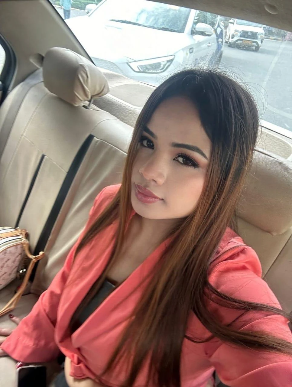 Kellysaga – Indonesian escort in New Delhi — 4 / 6