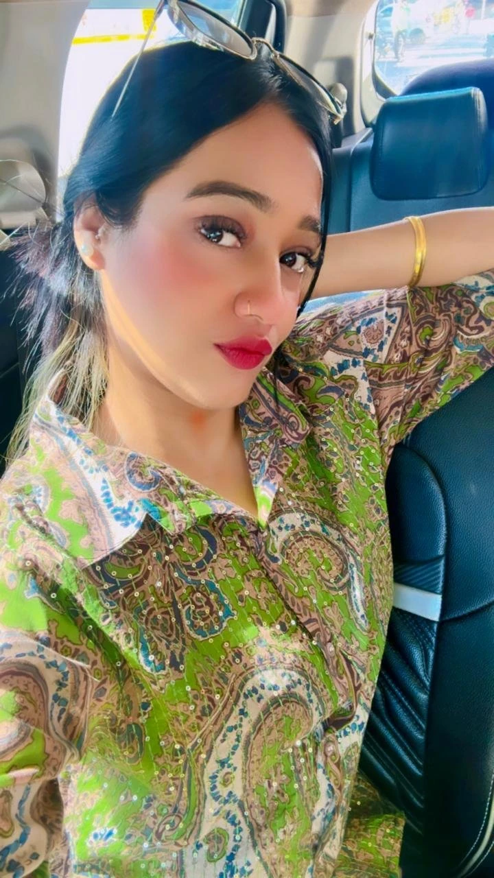 Get Here Enegetic Moments With Vip Model – Indian escort in Pune — 3 / 5