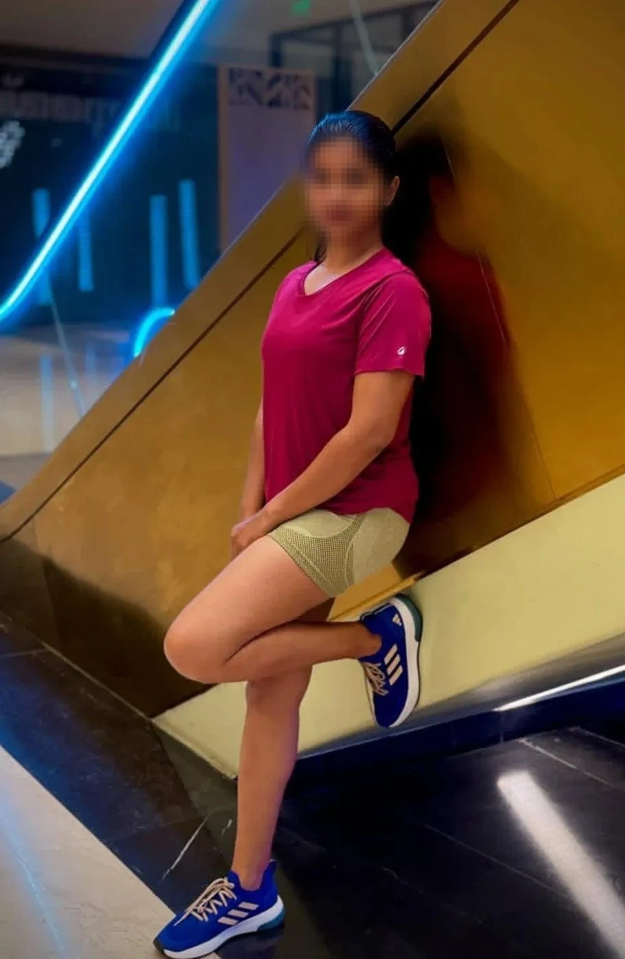 SALMA CAM SESSION & REAL MEET AVAILABLE – Indian escort in Hyderabad — 3 / 4