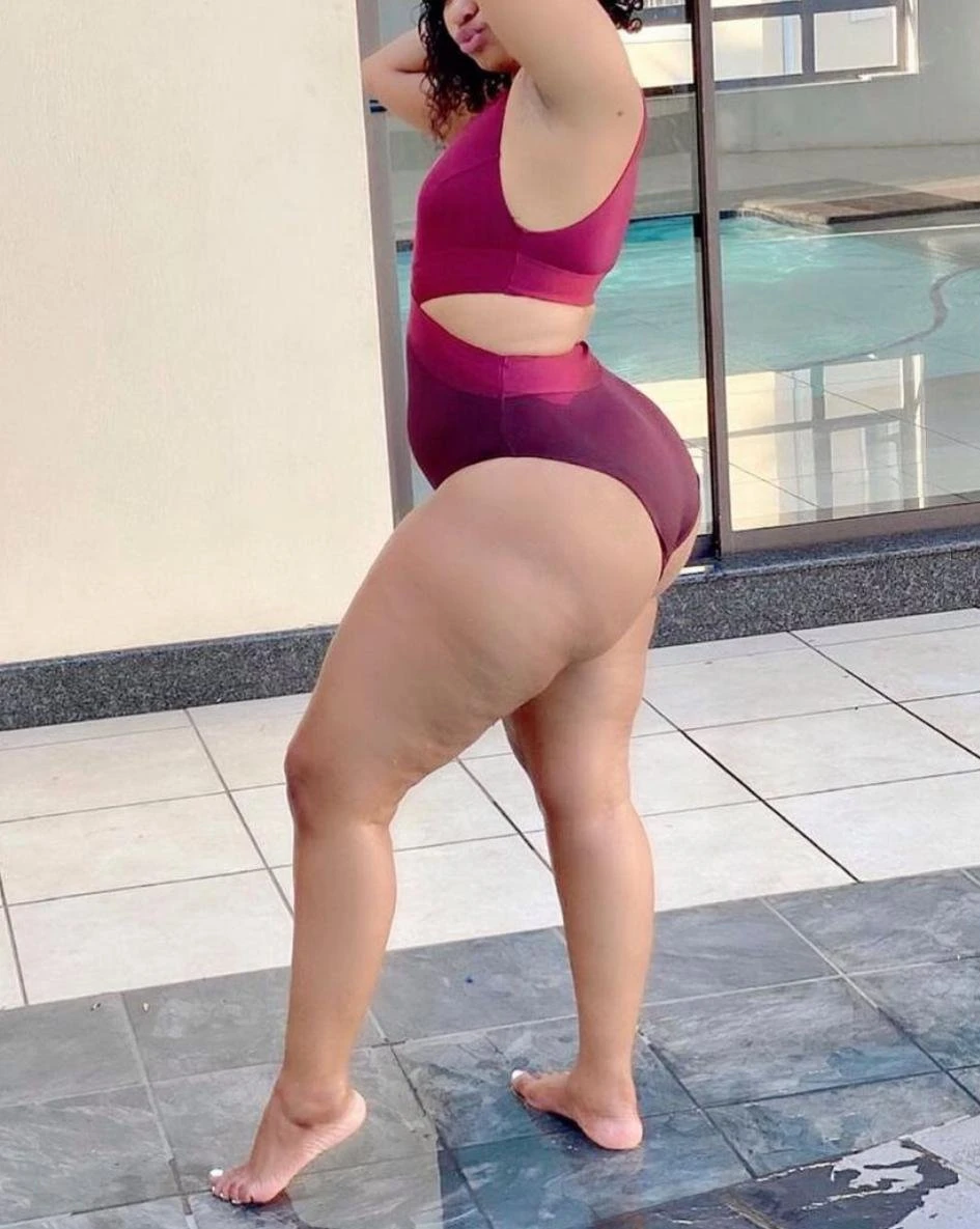 Daria – Togolese escort in Casablanca — 3 / 4