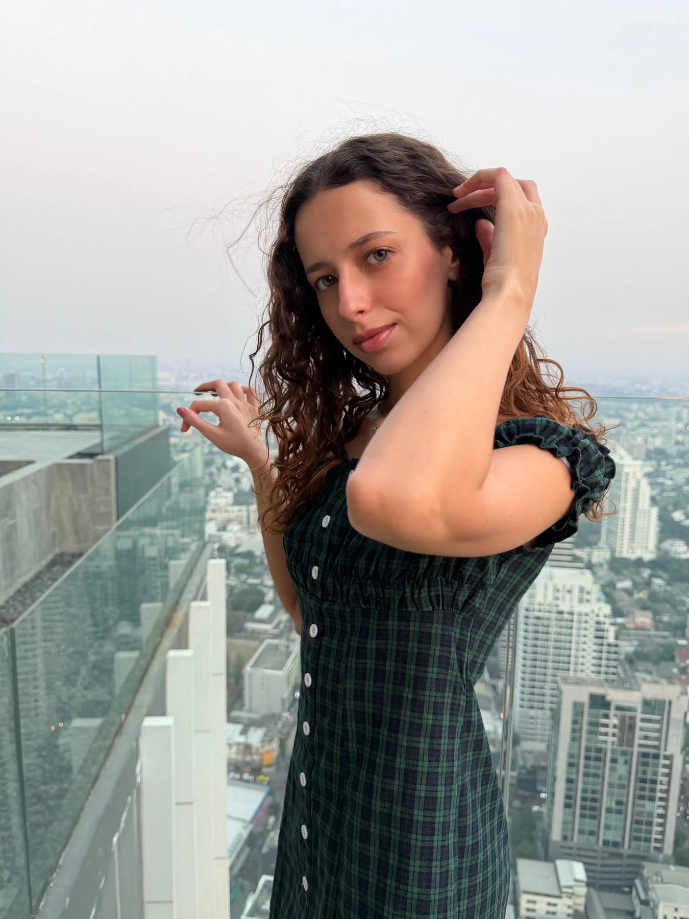 18y • first time offering companionship – Brazilian companion in Bucharest — 6 / 11
