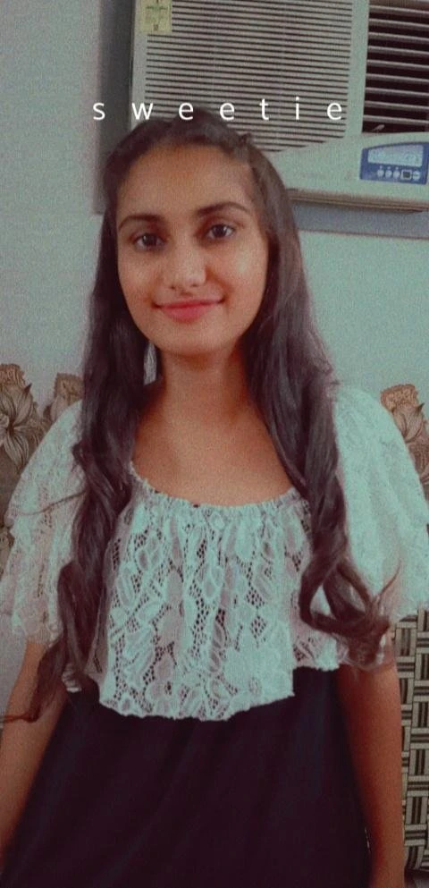 Kamal Kaur – Indian escort in Jalandhar — 1 / 3