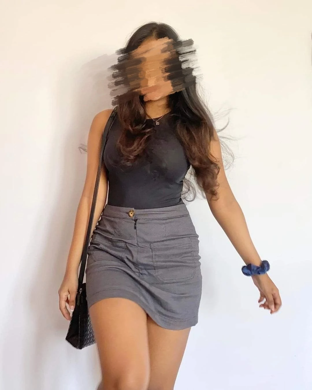 ANU REAL MEET AND CAMSHOW – Indian escort in Mumbai — 2 / 5