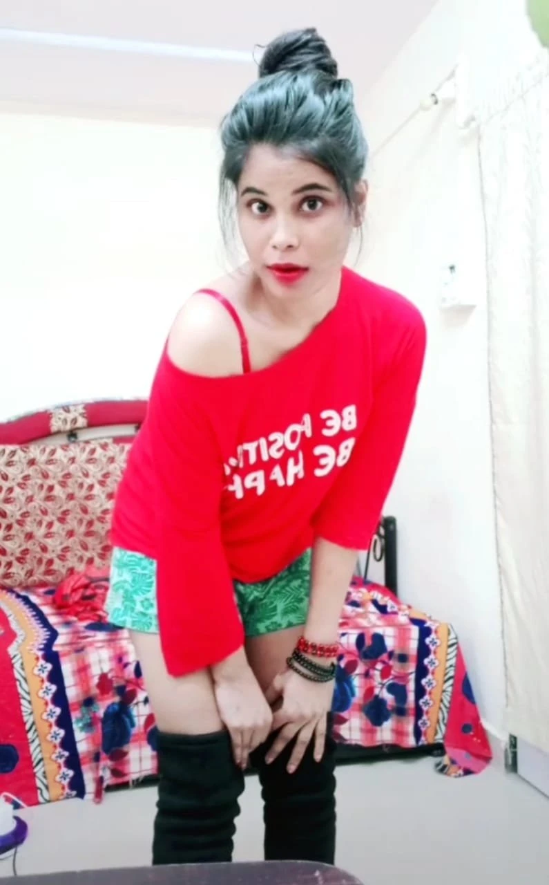 JANVI – Indian escort in Mumbai — 2 / 7