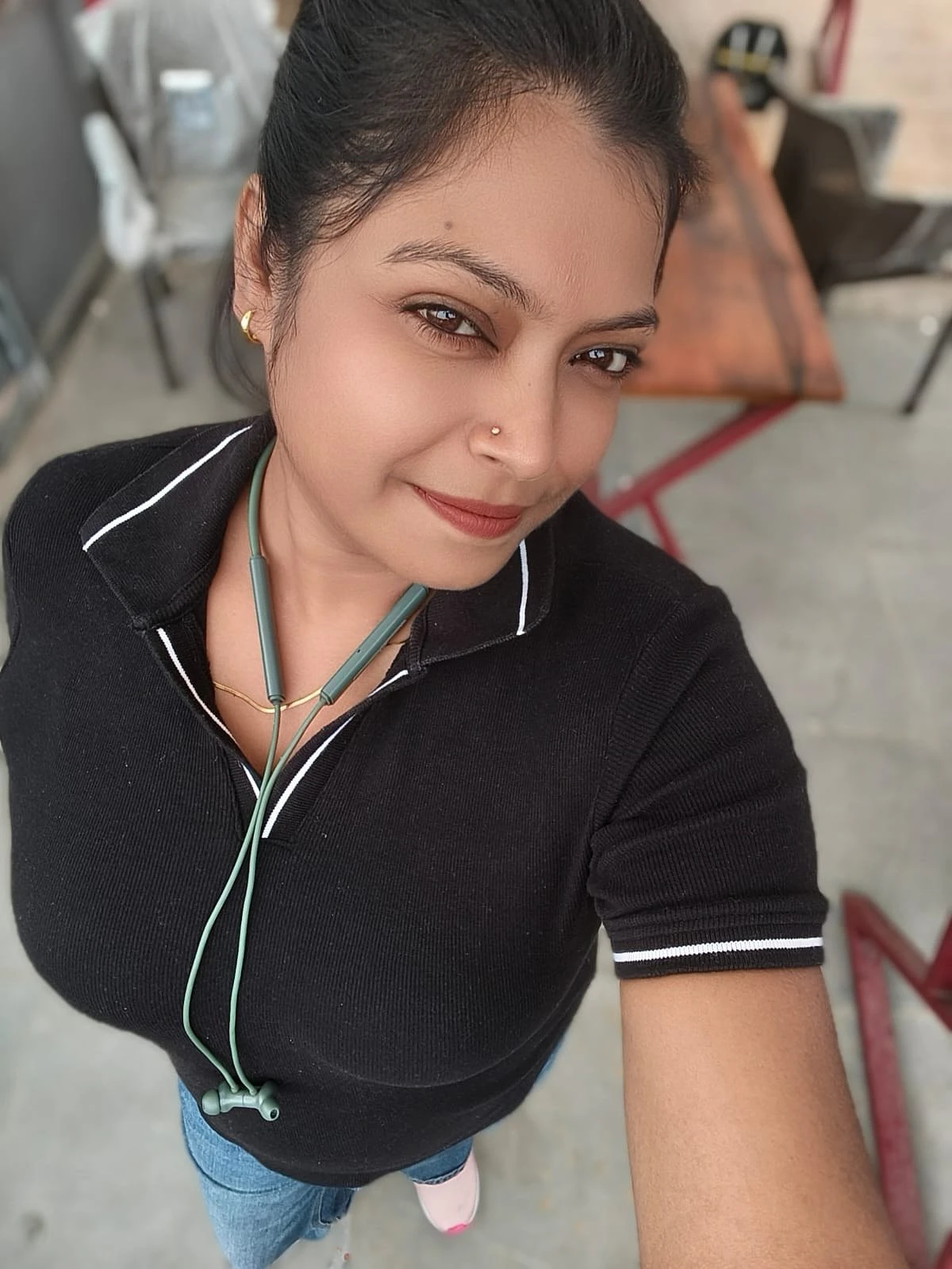 🦋(independent) real meet & cam show 🦋 – Indian escort in Hyderabad — 4 / 5