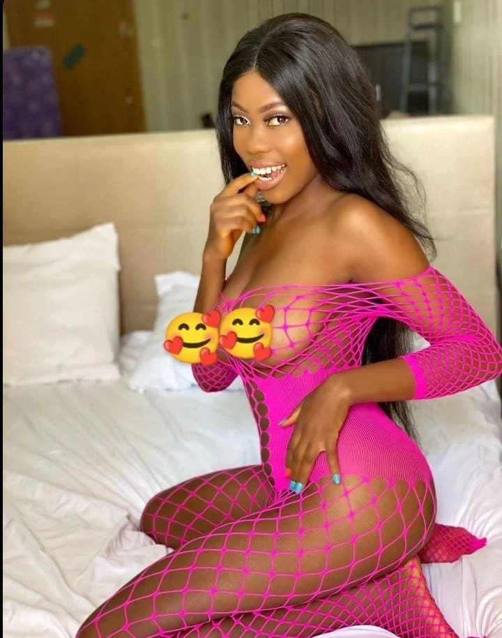 Alicia – Rwandan escort in Chennai — 2 / 7
