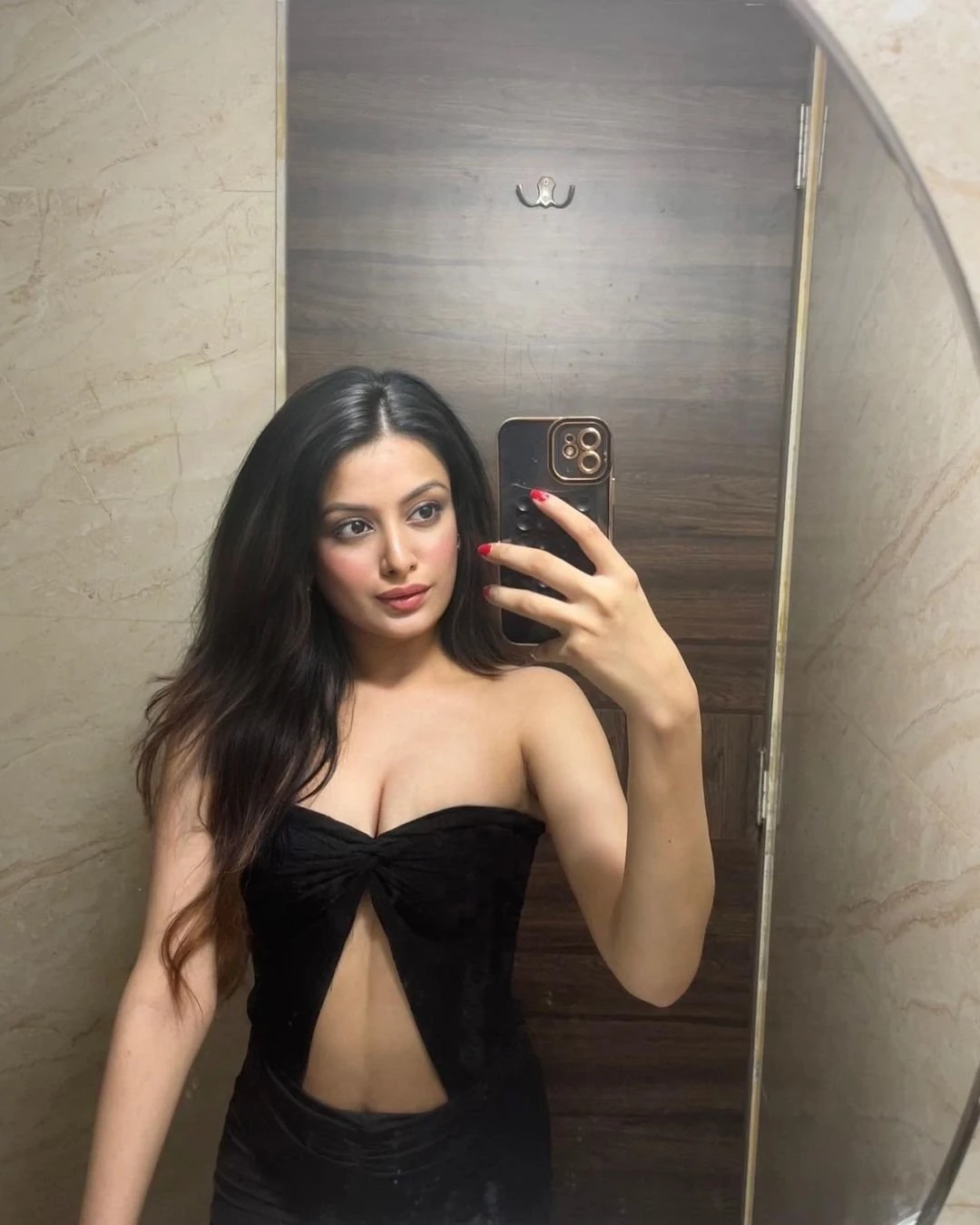 Rajal – Indian escort in Kochi — 3 / 4