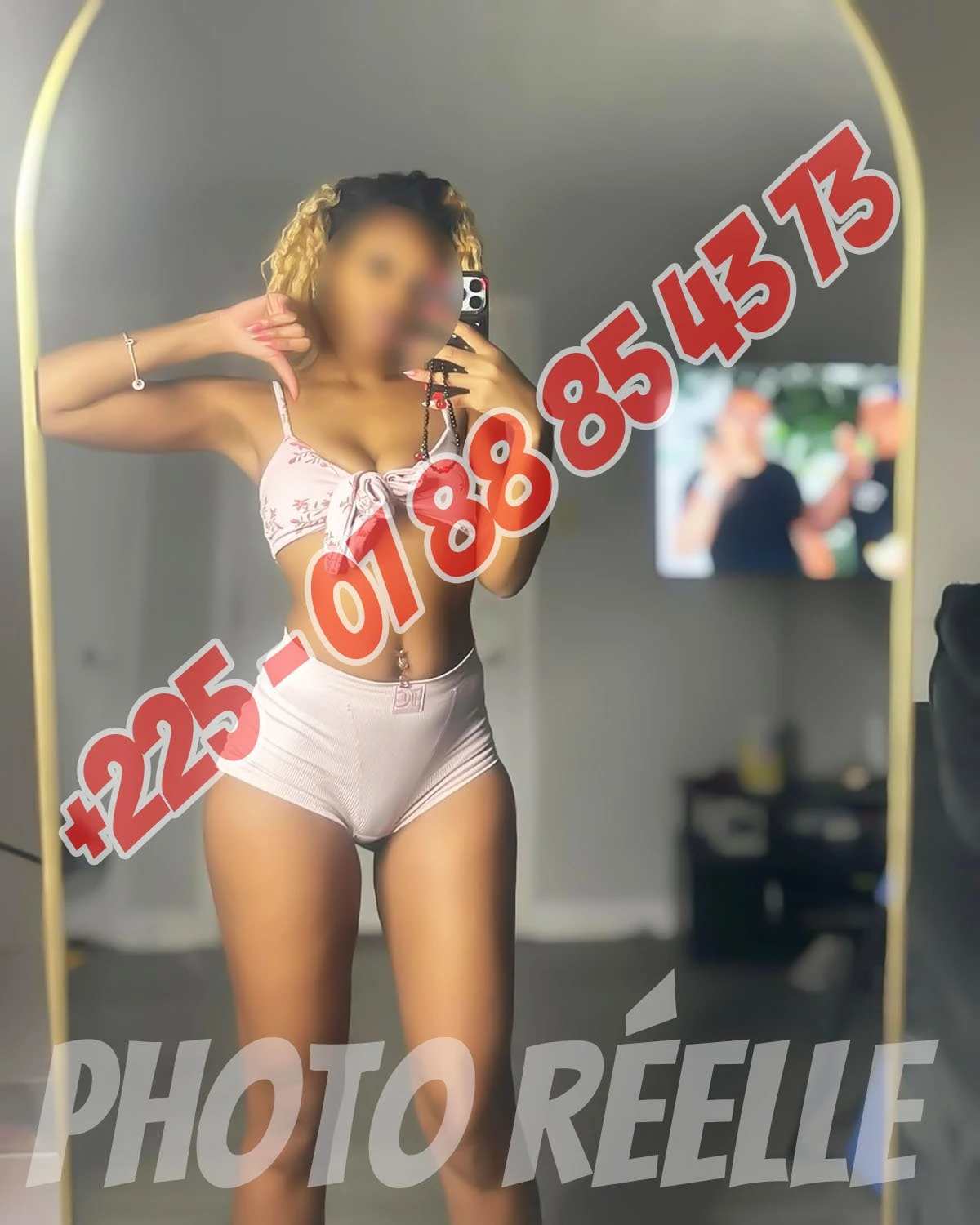 Sefy – Ivorian escort in Abidjan — 5 / 6
