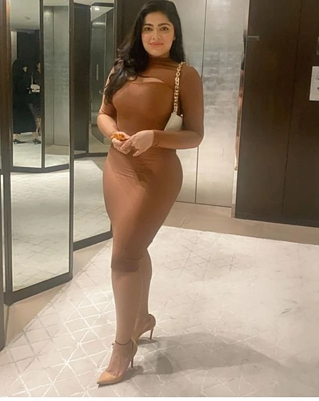 Pakka Lowest Rate All Over Navi Mumbai – Indian escort in Navi Mumbai — 7 / 8