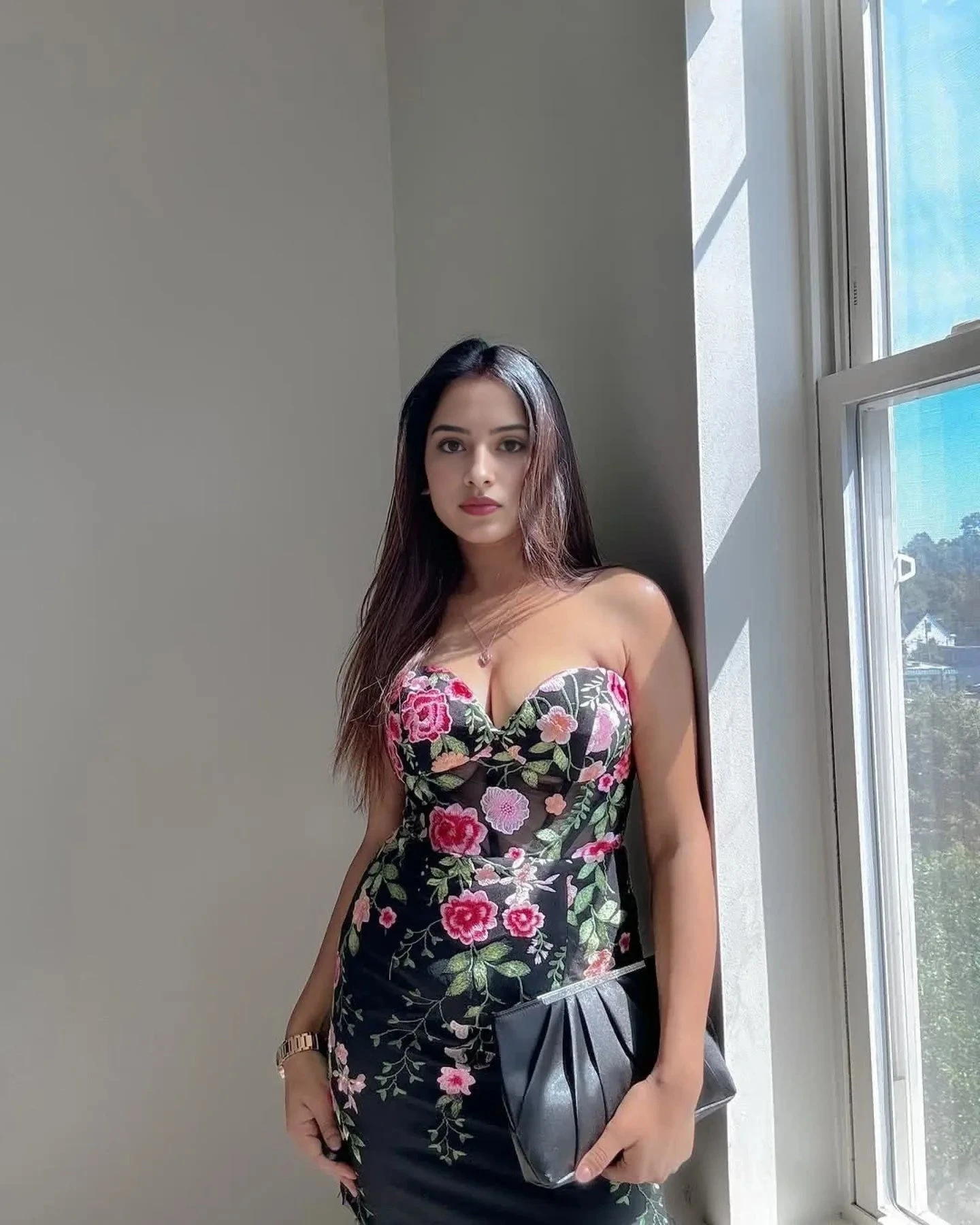Ayushi, a Well Educated Girl Available F – escort in Kolkata, Escort, Kolkata