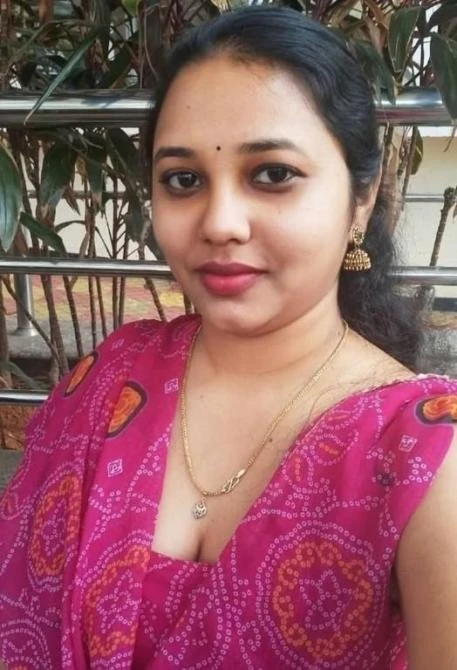 Simple Kavy(wab Cam & Meet)🥂independent – Indian escort in Hyderabad — 1 / 5