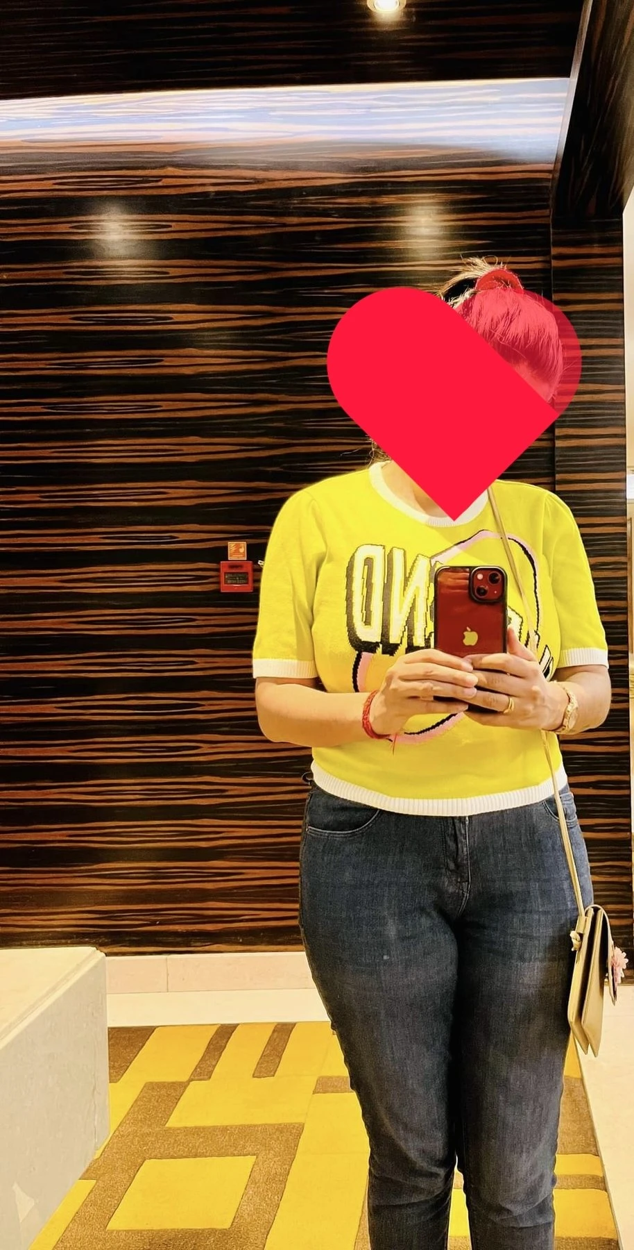Nisha independent CAM/REAL – Indian escort in Noida — 4 / 6