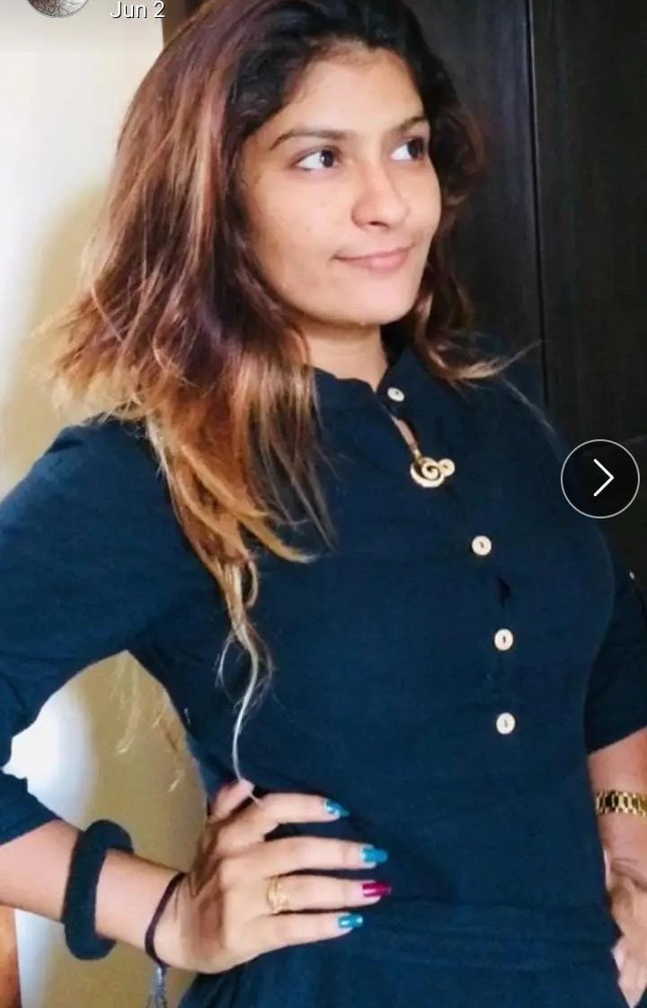 Madushi – Sri Lankan escort in Colombo — 3 / 4