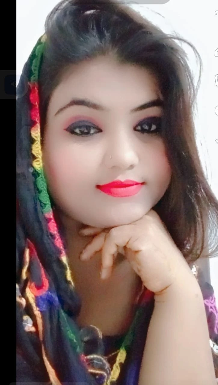 Komal Arora – Indian escort in Indore — 3 / 5