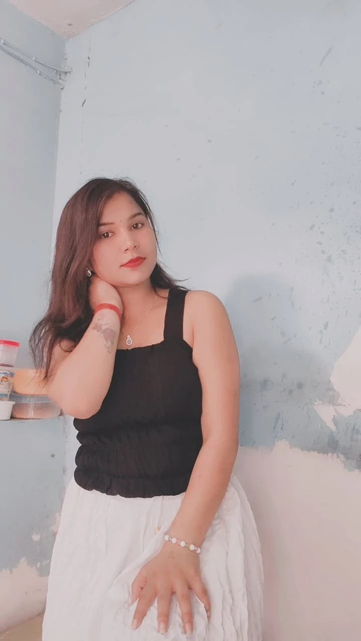 Komal Independent girl – Indian escort in Noida — 7 / 12