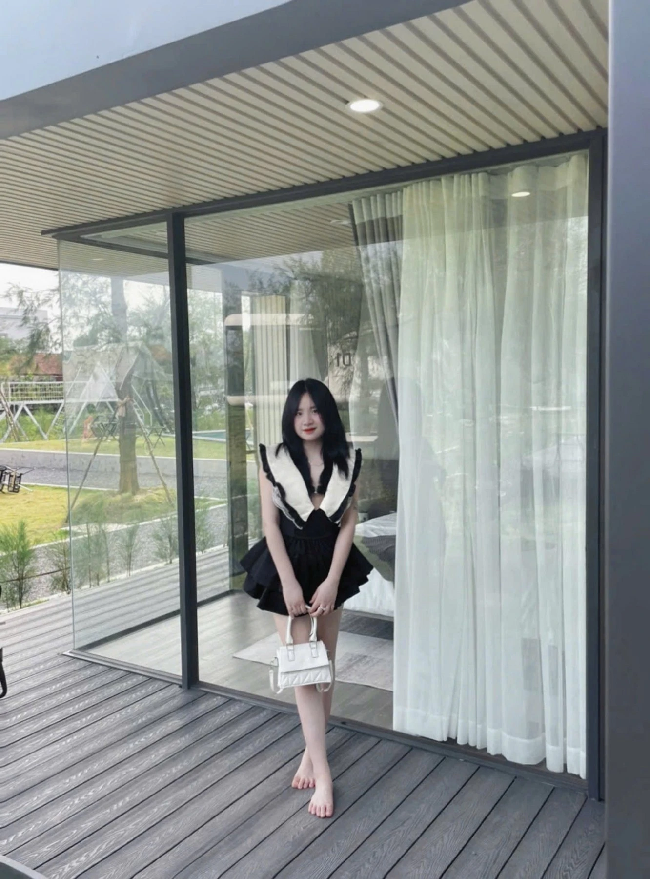 Zara – South Korean escort in Mumbai — 9 / 10