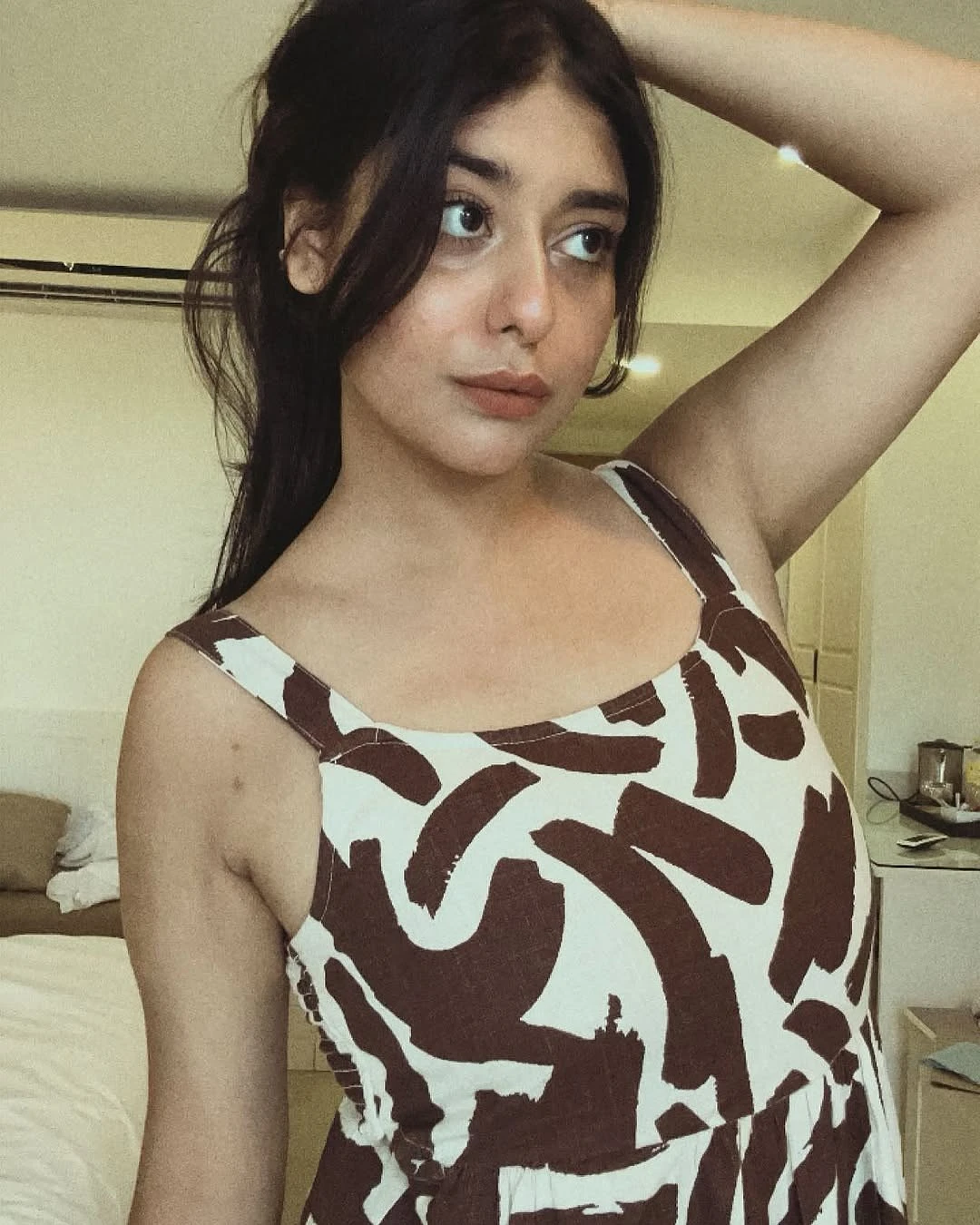 Surbhii – Indian escort in Coimbatore — 4 / 5