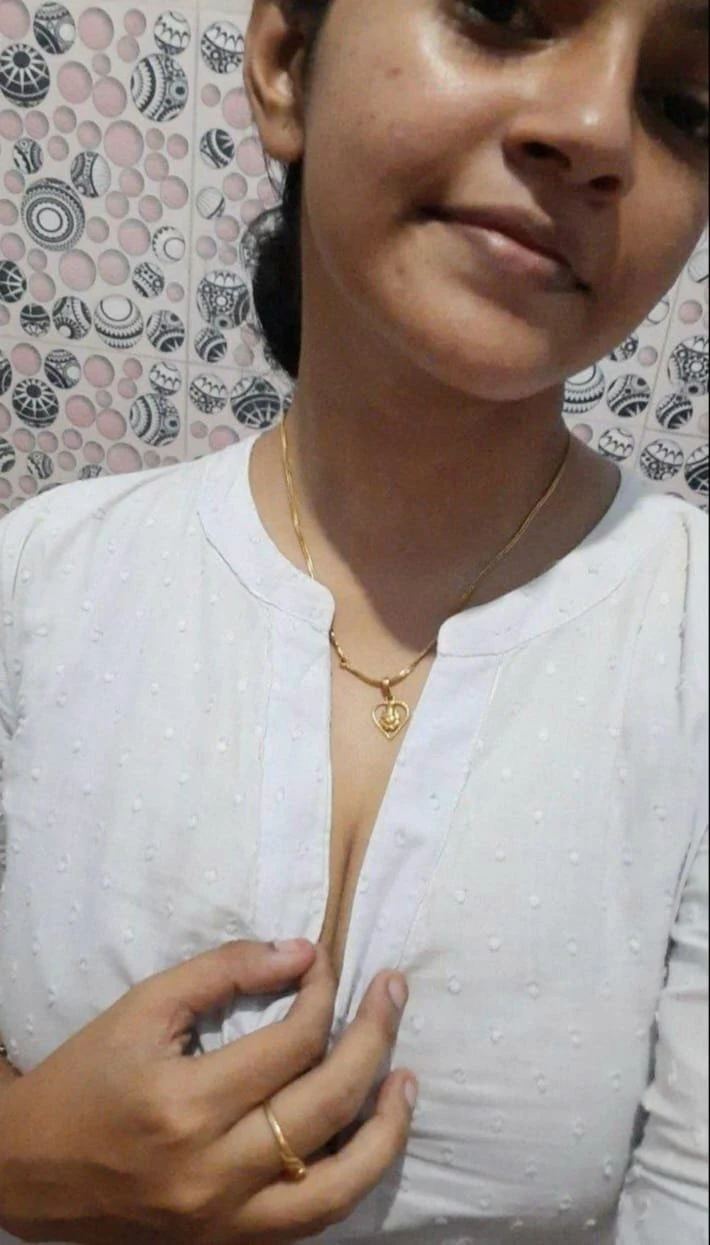 Chennai Tamil Nude Video Call Sex Servic – Indian escort in Chennai — 3 / 5