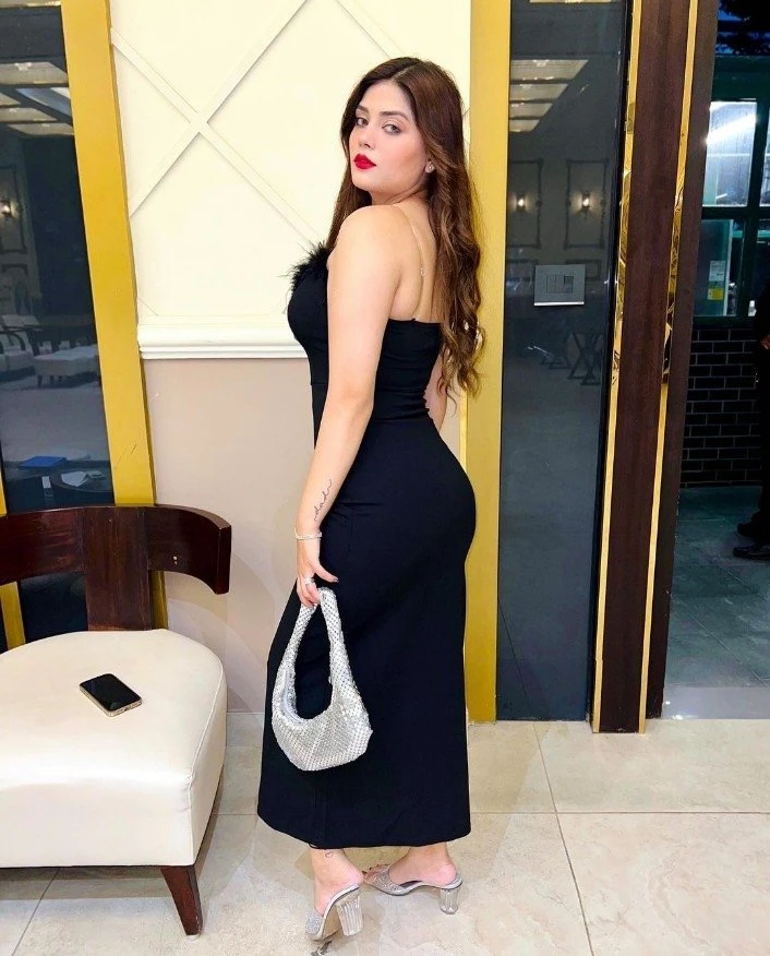 Urvashi escort service – Guinea Bissauan escort agency in Faridabad, Escort, Faridabad
