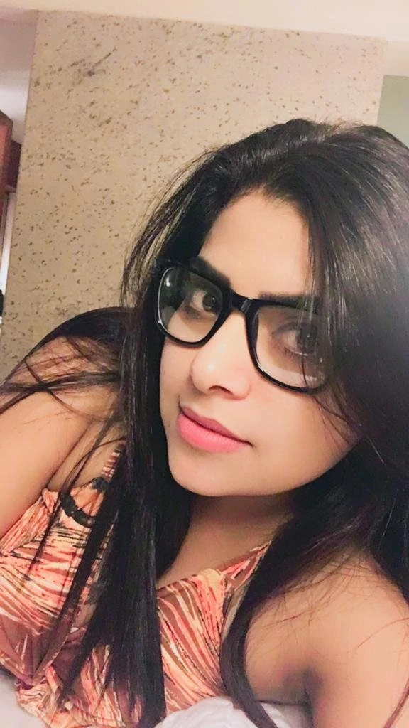 Pooja Roy Model Direct Talk No Broker – Indian escort in Hyderabad — 2 / 4