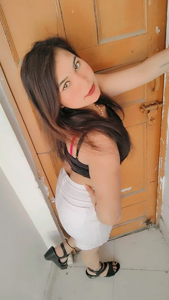independent girl 2500 1 shot – Indian escort in Noida — 6 / 17