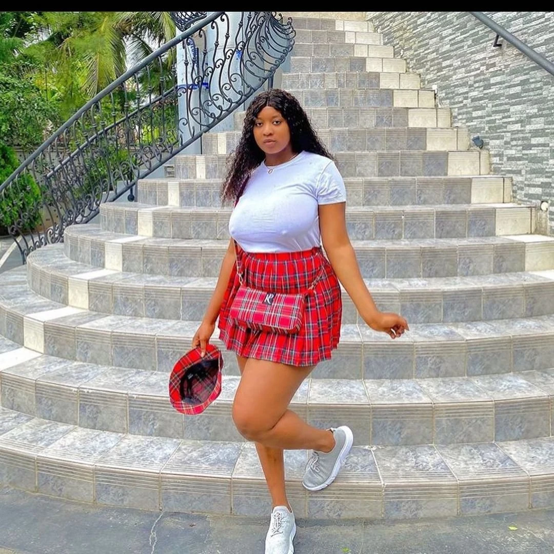 Vera – Senegalese escort in Beirut — 5 / 6