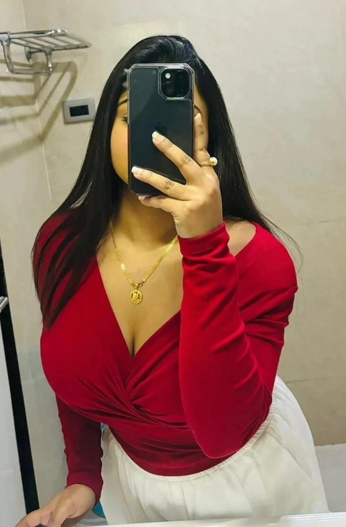 Ayesha (Meeting & Cam Session) Available – Indian escort in Kochi, Escort, Kochi